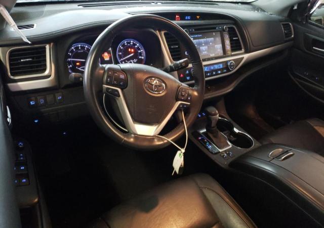 Photo 8 from auction – 2018 TOYOTA HIGHLANDER with VIN 5TDJZRFH4JS821435