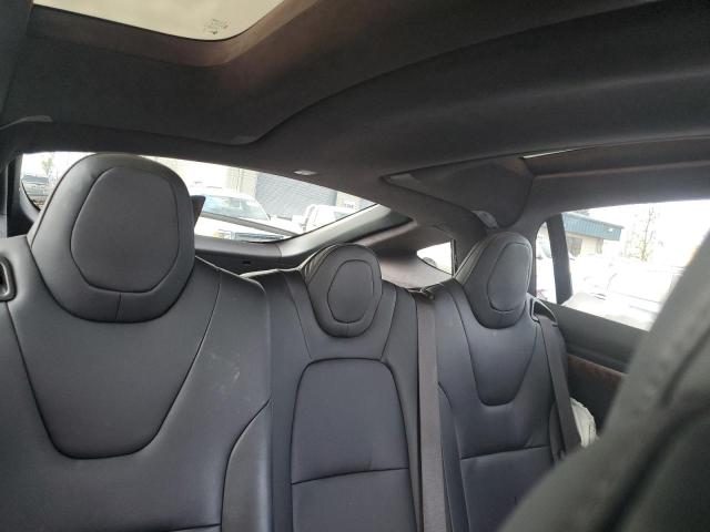 Photo 11 from auction – 2020 TESLA MODEL X with VIN 5YJXCAE26LF303800