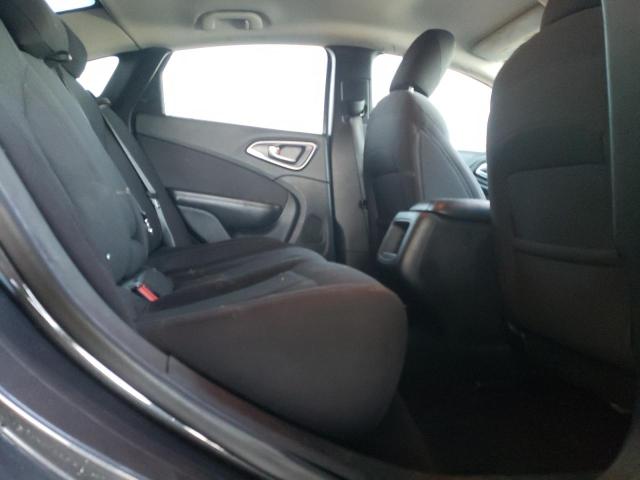 Photo 10 from auction – 2015 CHRYSLER 200 LIMITE with VIN 1C3CCCAB4FN633557