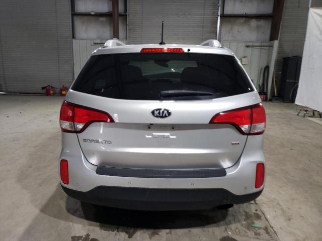 Photo 6 from auction – 2014 KIA SORENTO LX with VIN 5XYKTCA68EG545644