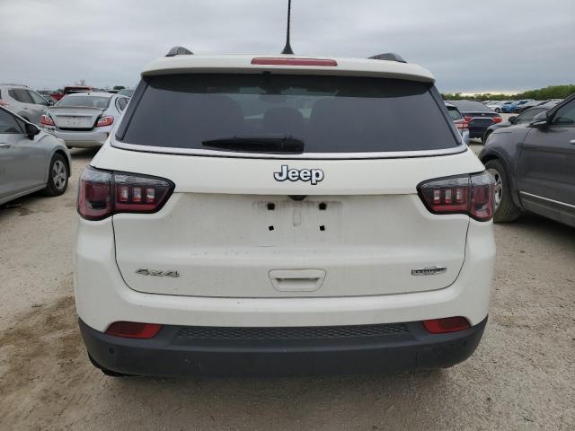 Photo 6 from auction – 2017 JEEP COMPASS LA with VIN 3C4NJDBBXHT681890