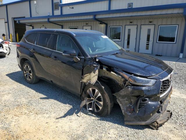 Photo 4 from auction – 2021 TOYOTA HIGHLANDER with VIN 5TDGZRAH0MS522708