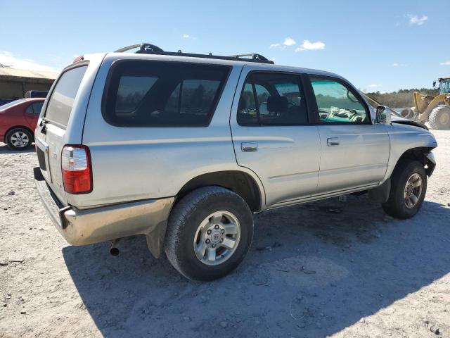 Photo 3 from auction – 2002 TOYOTA 4RUNNER SR with VIN JT3GN86R520228510