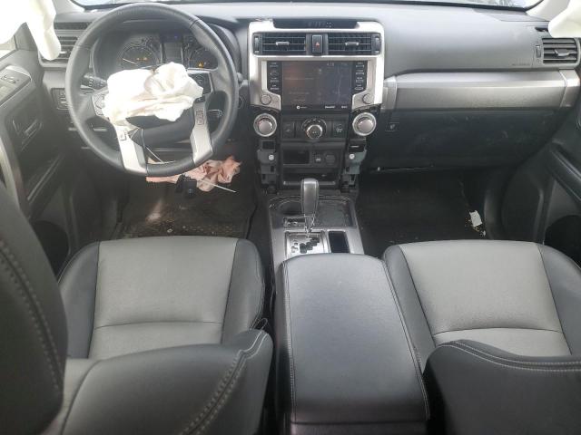 Photo 8 from auction – 2021 TOYOTA 4RUNNER SR with VIN JTEFU5JR0M5229291