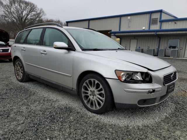 Photo 4 from auction – 2005 VOLVO V50 T5 with VIN YV1MW682252043477