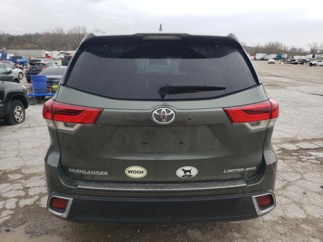 Photo 6 from auction – 2018 TOYOTA HIGHLANDER with VIN 5TDDZRFHXJS496299