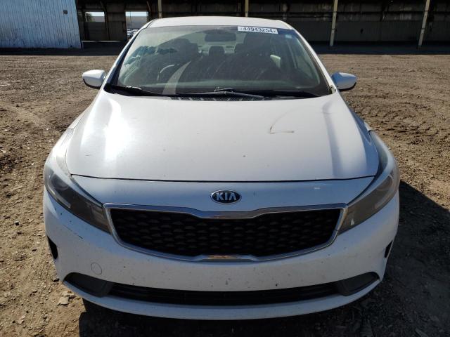 Photo 5 from auction – 2017 KIA FORTE LX with VIN 3KPFL4A76HE019742