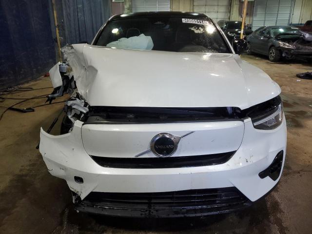 Photo 5 from auction – 2023 VOLVO C40 RECHAR with VIN YV4ED3GLXP2065848