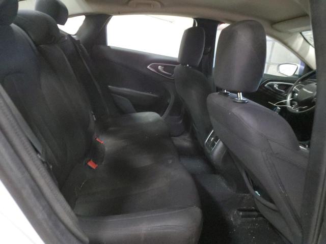 Photo 10 from auction – 2015 CHRYSLER 200 LIMITE with VIN 1C3CCCAB0FN562020
