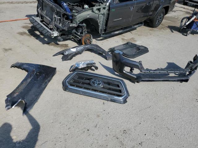 Photo 12 from auction – 2022 TOYOTA TACOMA DOU with VIN 3TYBZ5DN6NT001485