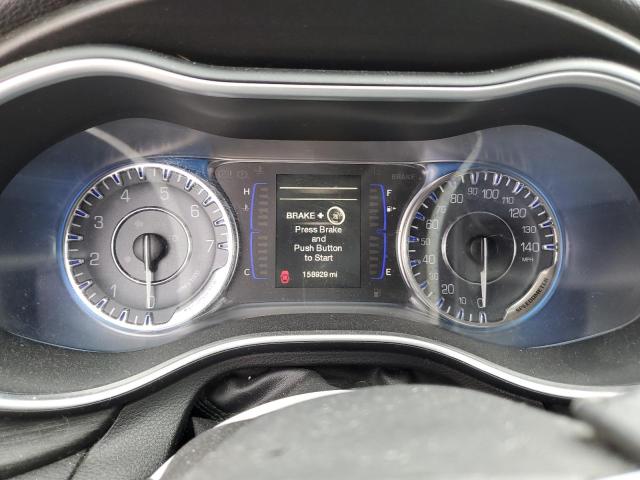 Photo 9 from auction – 2015 CHRYSLER 200 LIMITE with VIN 1C3CCCAB1FN699788