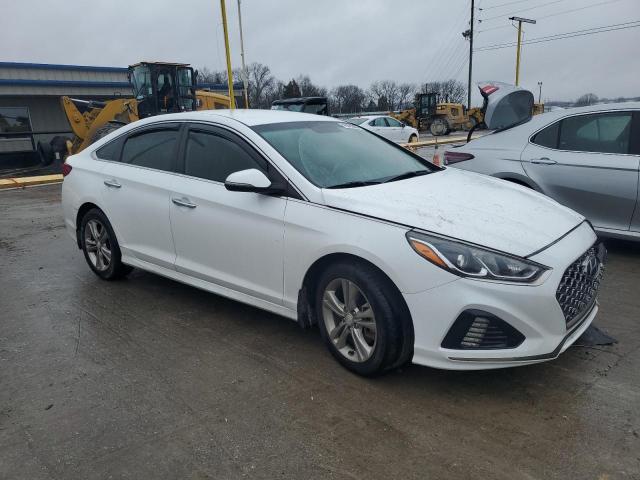 Photo 4 from auction – 2019 HYUNDAI SONATA LIM with VIN 5NPE34AF5KH770966