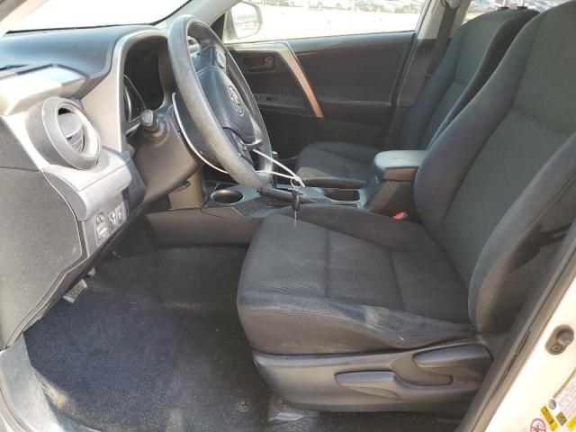 Photo 7 from auction – 2015 TOYOTA RAV4 LE with VIN JTMZFREV6FD043998