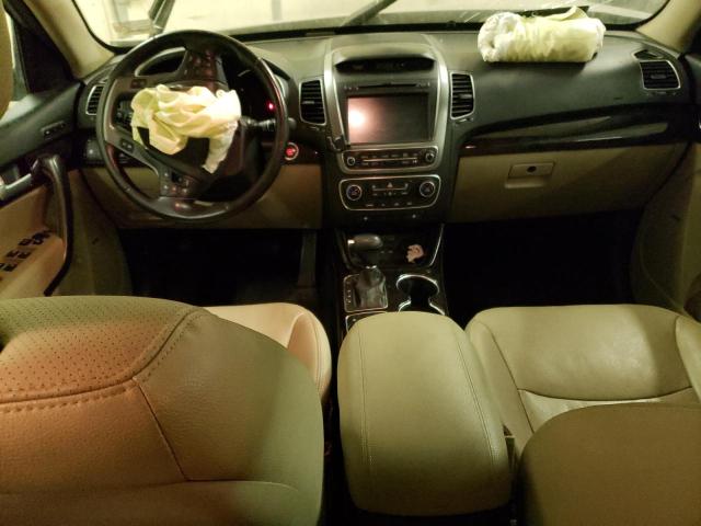 Photo 8 from auction – 2015 KIA SORENTO EX with VIN 5XYKU4A74FG582882