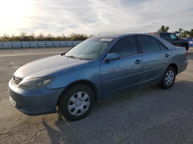 TOYOTA CAMRY 2002 with VIN 4T1BF30K32U521862 - Photo from auction