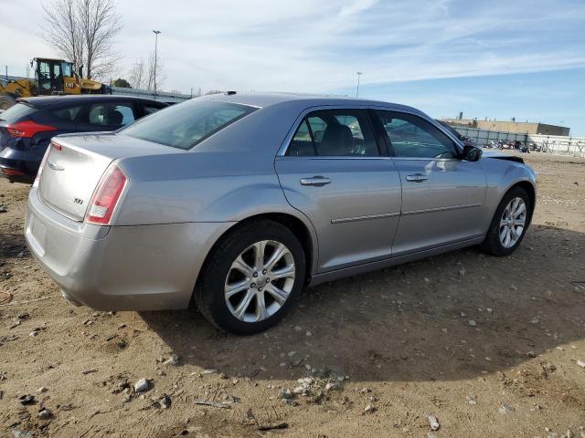 Photo 3 from auction – 2013 CHRYSLER 300 S with VIN 2C3CCAGG0DH590185