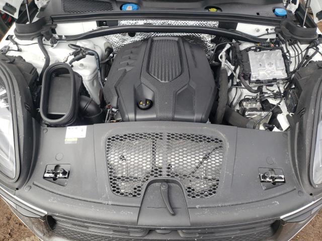 Photo 11 from auction – 2023 PORSCHE MACAN BASE with VIN WP1AA2A53PLB13097