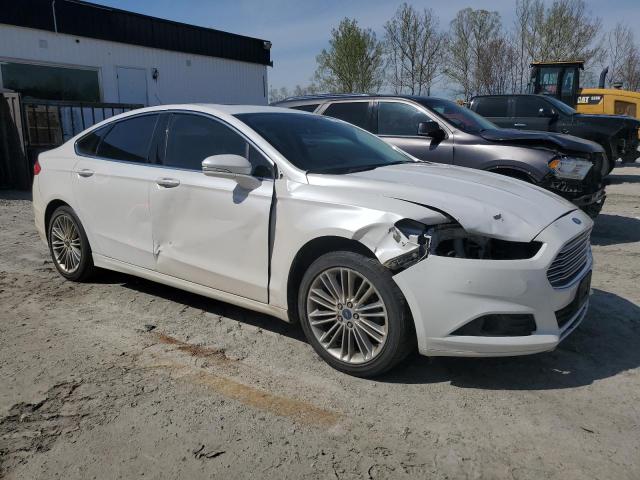 Photo 4 from auction – 2014 FORD FUSION SE with VIN 3FA6P0HD1ER226512