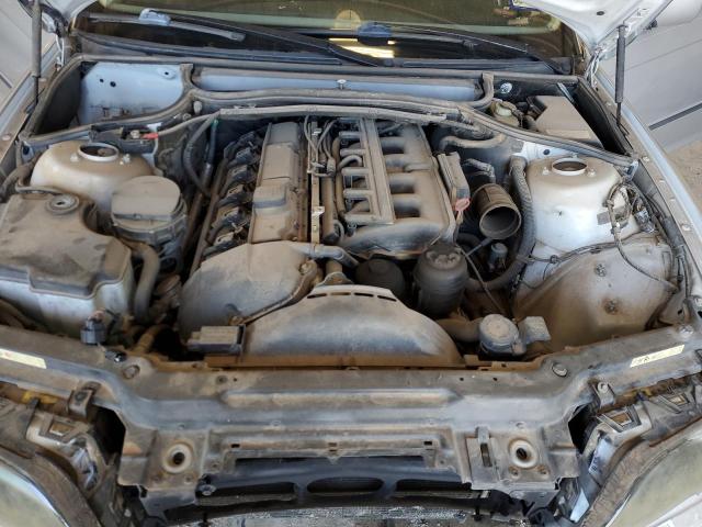 Photo 11 from auction – 2003 BMW 325 I with VIN WBAEV33473KL86722
