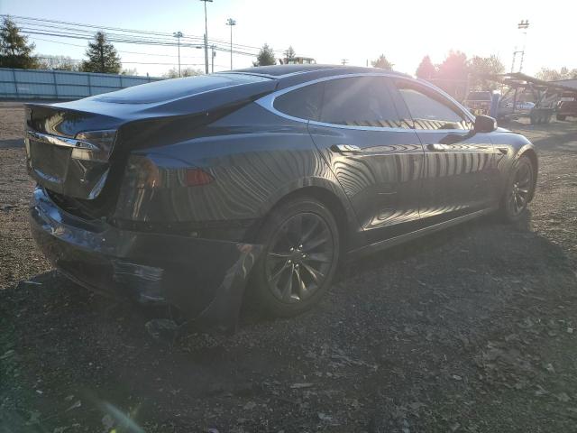Photo 3 from auction – 2017 TESLA MODEL S with VIN 5YJSA1E17HF203056