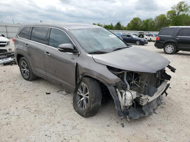 Photo 4 from auction – 2018 TOYOTA HIGHLANDER with VIN 5TDZZRFHXJS250794