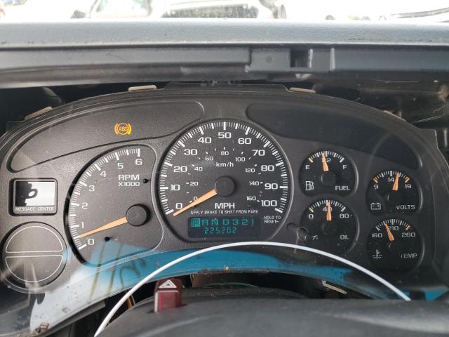 Photo 9 from auction – 2002 CHEVROLET AVALANCHE with VIN 3GNEK13T02G103839