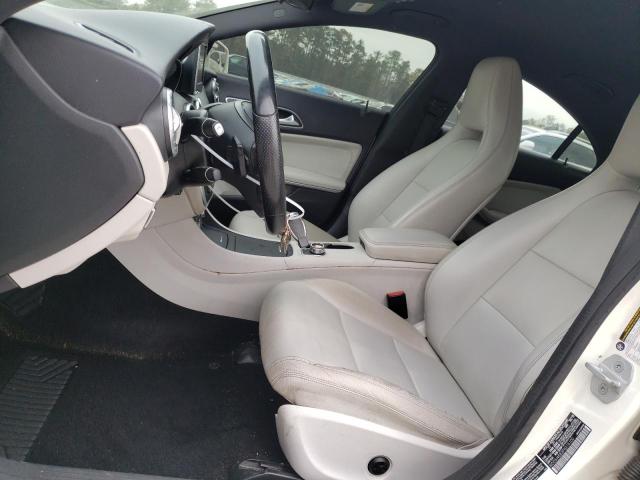 Photo 7 from auction – 2015 MERCEDES-BENZ CLA250 with VIN WDDSJ4EB2FN215100