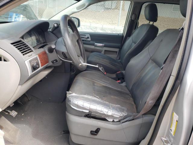 Photo 7 from auction – 2008 CHRYSLER TOWN & COU with VIN 2A8HR54P18R641083