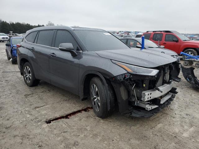 Photo 4 from auction – 2022 TOYOTA HIGHLANDER with VIN 5TDGZRBH4NS241866