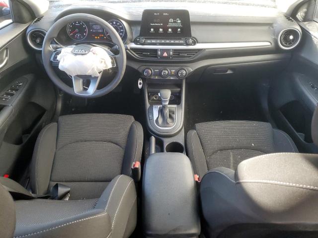 Photo 8 from auction – 2021 KIA FORTE FE with VIN 3KPF24AD5ME359516