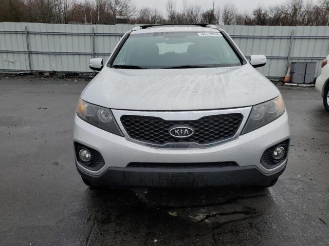 Photo 5 from auction – 2013 KIA SORENTO EX with VIN 5XYKUDA22DG330386