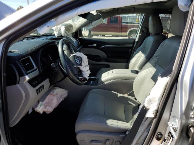 Photo 7 from auction – 2018 TOYOTA HIGHLANDER with VIN 5TDDZRFH2JS880349