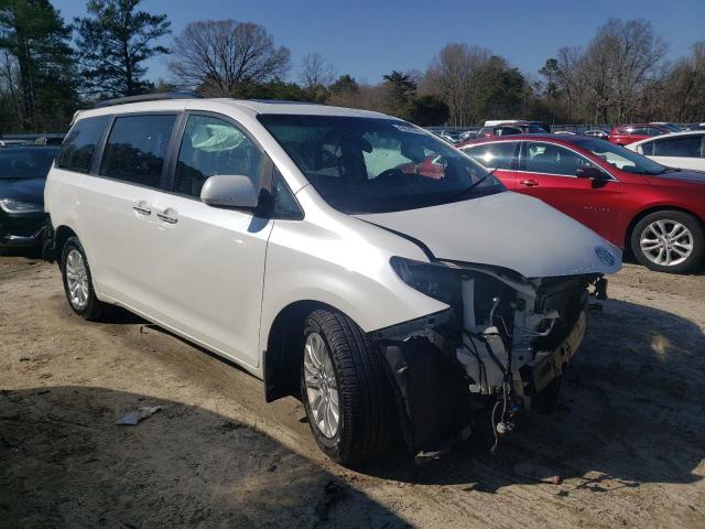 Photo 4 from auction – 2015 TOYOTA SIENNA XLE with VIN 5TDYK3DC5FS626331