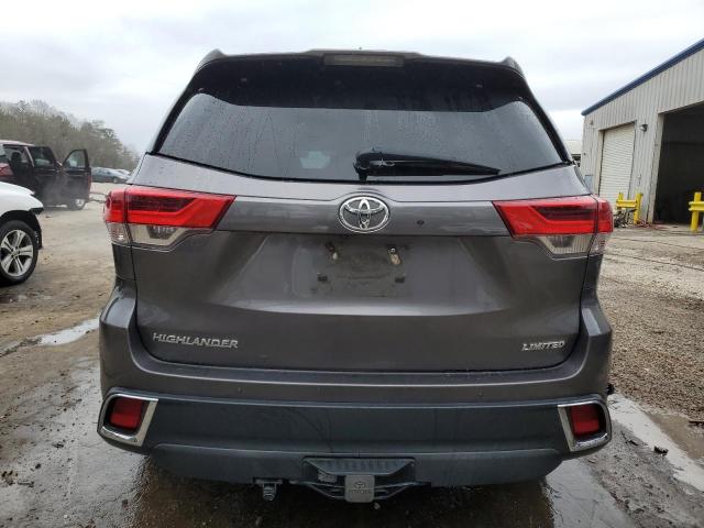 Photo 6 from auction – 2018 TOYOTA HIGHLANDER with VIN 5TDYZRFH9JS237160