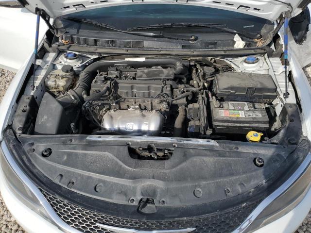 Photo 11 from auction – 2015 CHRYSLER 200 LIMITE with VIN 1C3CCCAB7FN598688