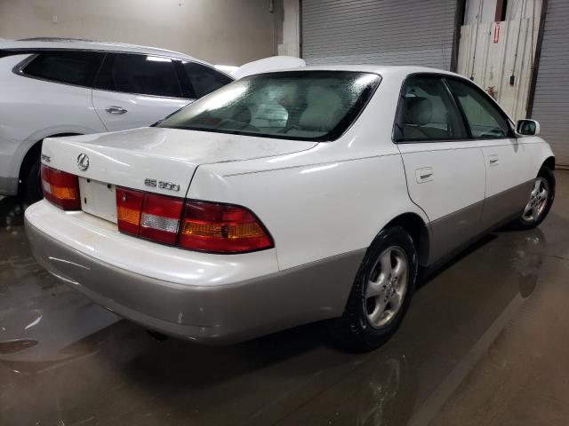 Photo 3 from auction – 1998 LEXUS ES 300 with VIN JT8BF28G1W0137413