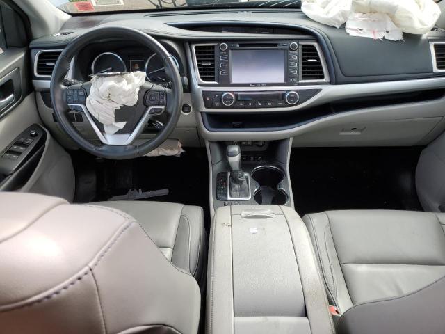Photo 8 from auction – 2018 TOYOTA HIGHLANDER with VIN 5TDJZRFH3JS559469