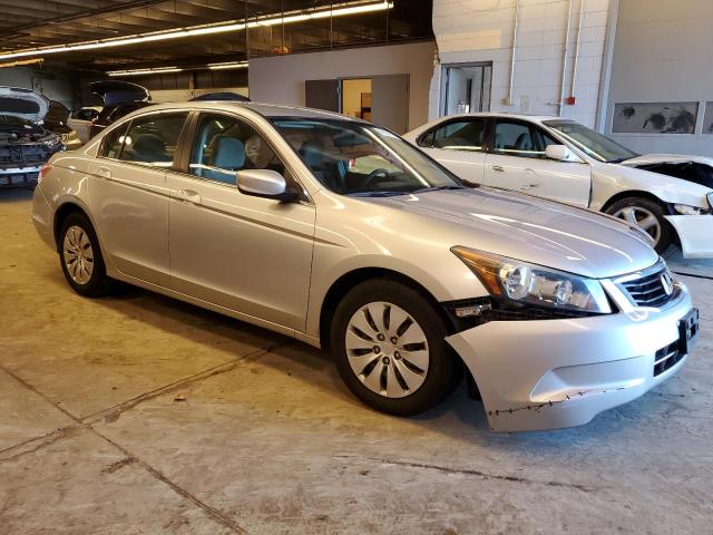 Photo 4 from auction – 2010 HONDA ACCORD LX with VIN 1HGCP2F32AA079528