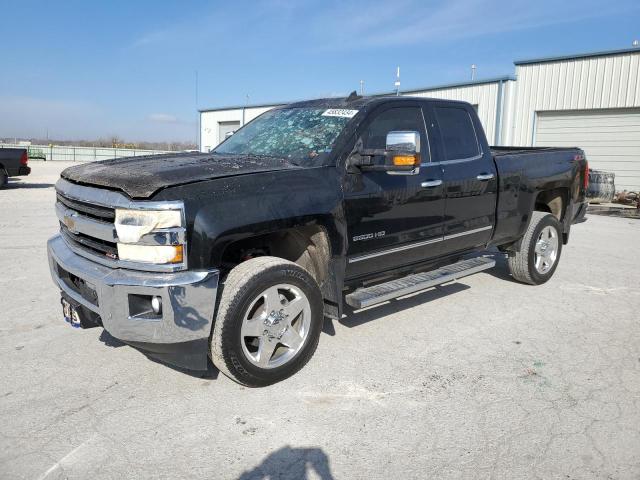 CHEVROLET SILVERADO 2018 with VIN 1GC2KWEG9JZ106813 - Photo from auction