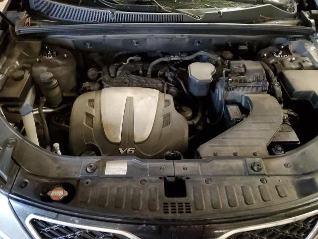 Photo 11 from auction – 2012 KIA SORENTO SX with VIN 5XYKWDA26CG308058