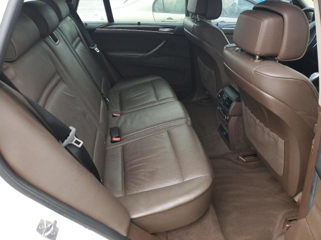 Photo 11 from auction – 2010 BMW X5 XDRIVE3 with VIN 5UXFE4C57AL277642
