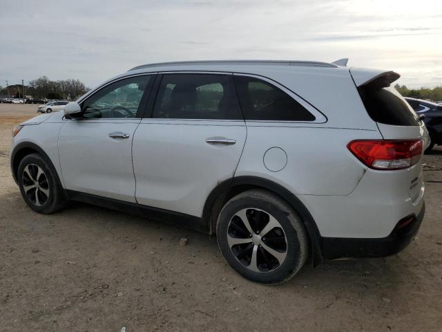 Photo 2 from auction – 2016 KIA SORENTO EX with VIN 5XYPH4A13GG029857