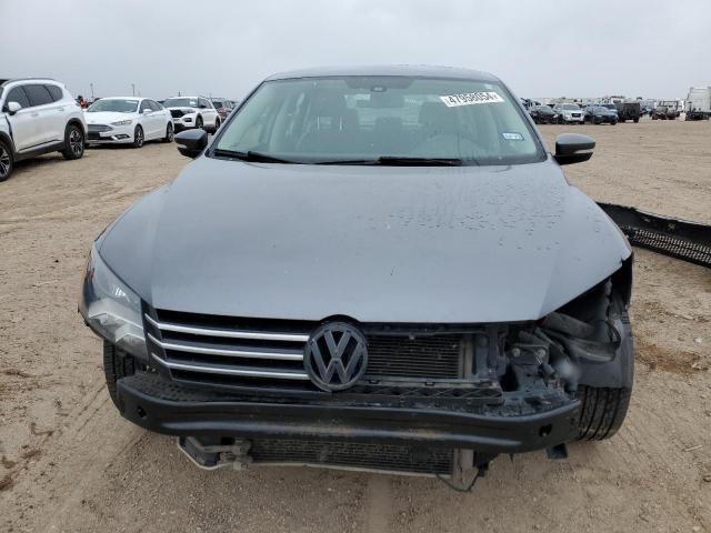 Photo 5 from auction – 2015 VOLKSWAGEN PASSAT S with VIN 1VWAT7A30FC032593