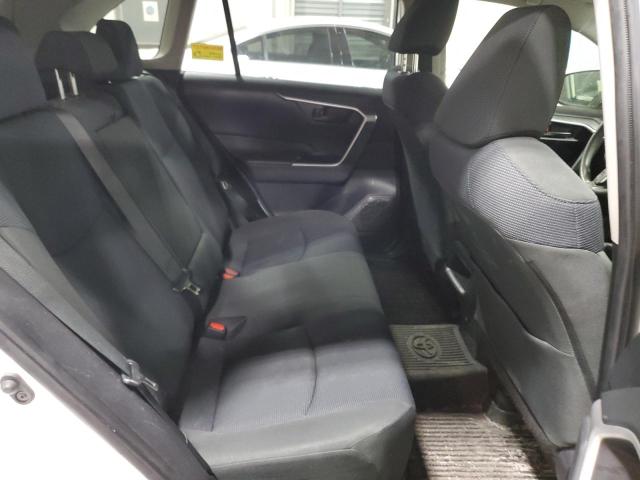 Photo 10 from auction – 2020 TOYOTA RAV4 LE with VIN JTMG1RFV9LD048886
