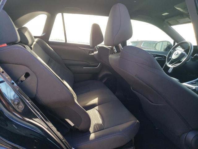 Photo 11 from auction – 2022 TOYOTA RAV4 SE with VIN 4T3T6RFV2NU064787