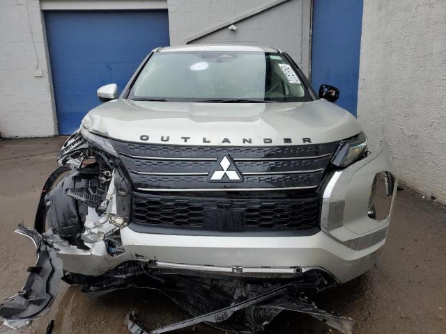 Photo 5 from auction – 2023 MITSUBISHI OUTLANDER with VIN JA4J3TA89PZ009569