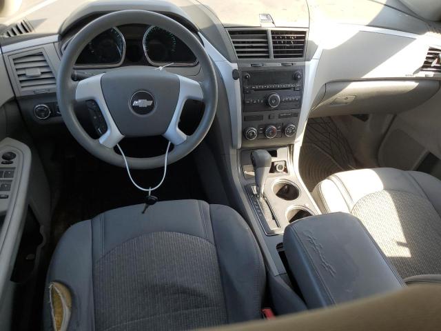 Photo 8 from auction – 2010 CHEVROLET TRAVERSE L with VIN 1GNLREED0AS109437