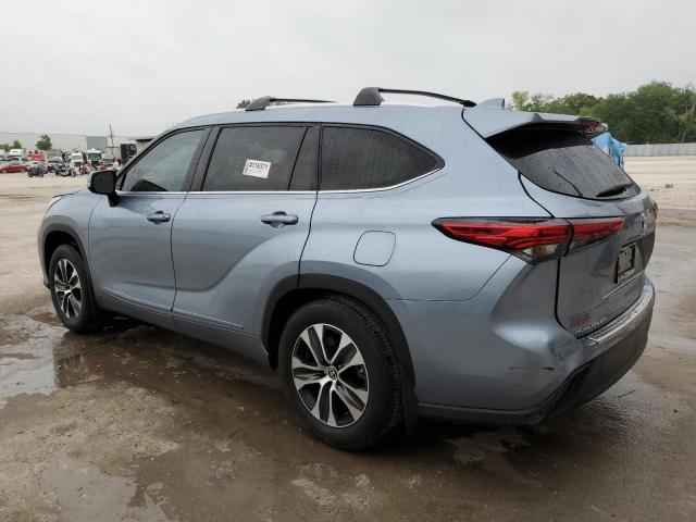 Photo 2 from auction – 2022 TOYOTA HIGHLANDER with VIN 5TDHZRAH6NS121735