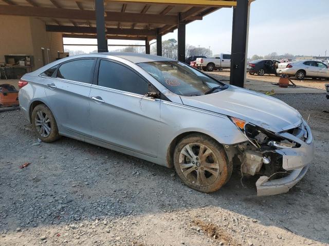 Photo 4 from auction – 2011 HYUNDAI SONATA SE with VIN 5NPEC4ACXBH140320