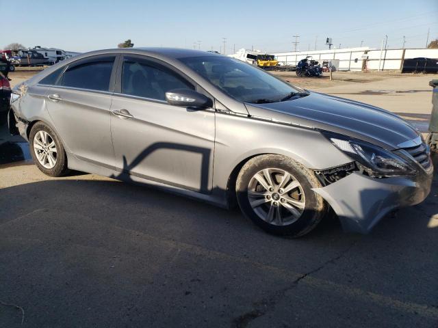 Photo 4 from auction – 2014 HYUNDAI SONATA GLS with VIN 5NPEB4AC8EH882769
